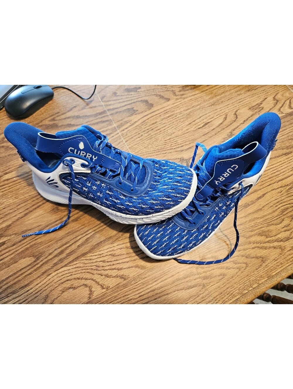 Under Armour Curry Flow 9 Team White Royal 2022 3025631-401 Men’s Size 10 No Box